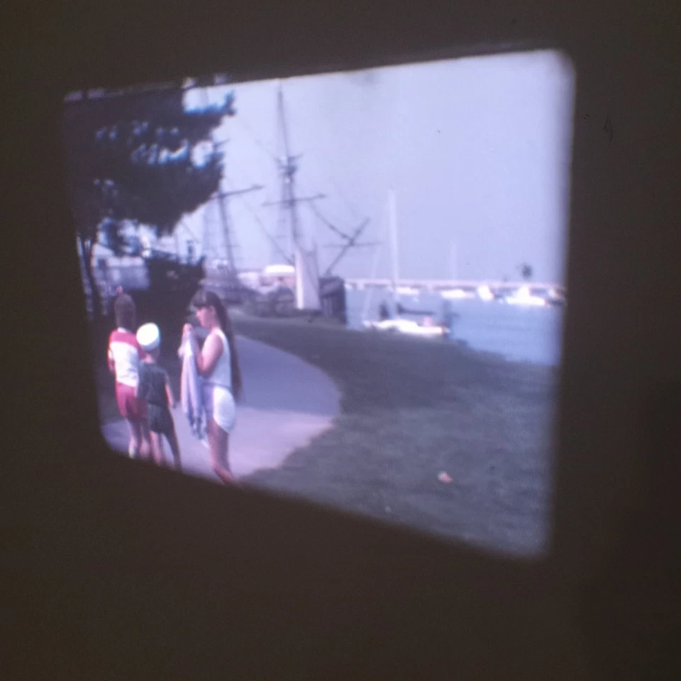 Película súper 8 mm con carrete de película casera color sonido Plymouth Mass 1985 Family Water Foto 2 de 4