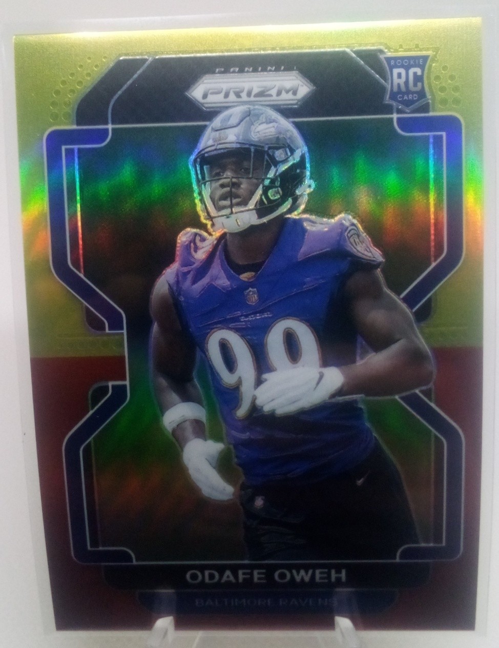 Odafe Oweh Panini Prizm #380 Red & Yellow