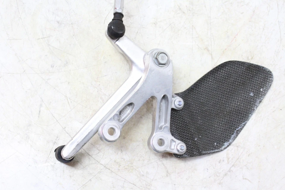 00-01 HONDA CBR929RR OEM LEFT REARSET REAR SET FOOT PEG W SHIFTER - Image 3 of 4