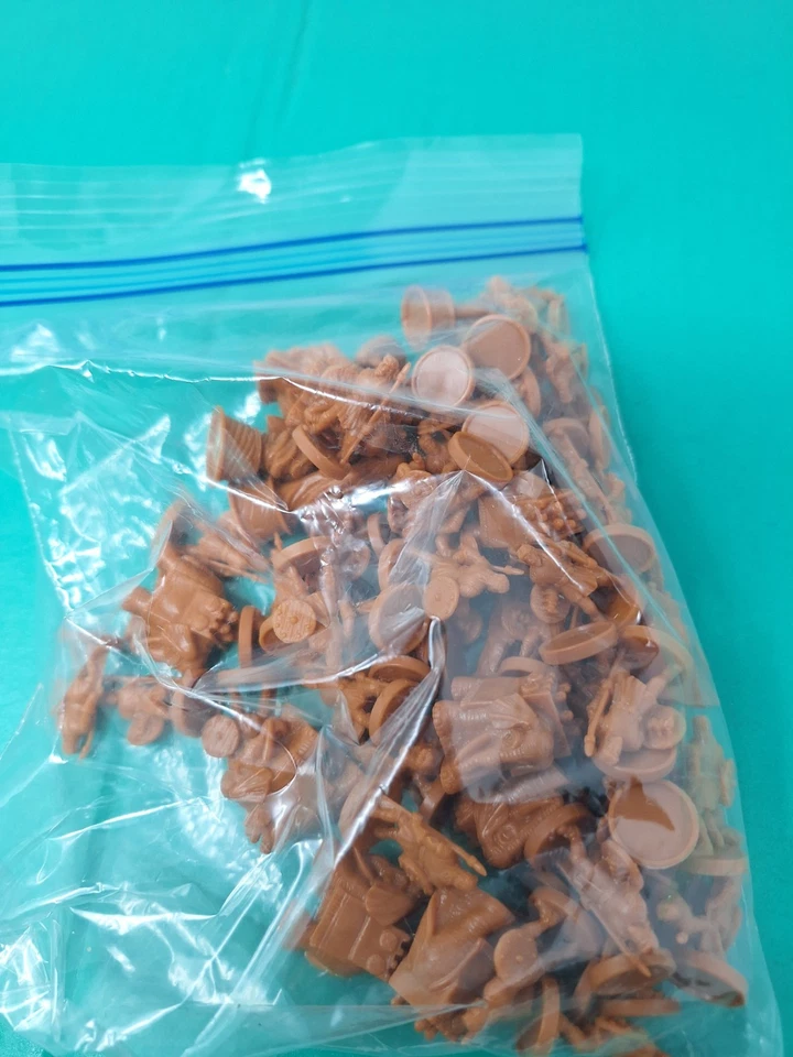 Juego de mesa Risk GodStorm reemplazo soldados nórdicos elefantes dioses marrón rojizo Foto 2 de 2