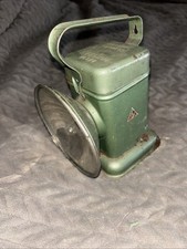 Vintage Delta Poweray 6 Volt Lantern Flashlight Green Untested Display Piece