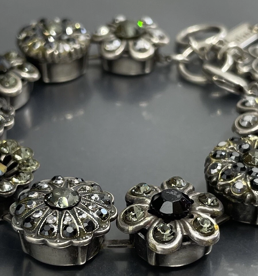 "Pulsera Mariana plateada negra gris cristal facetado flor 7,5-8""" Foto 3 de 4