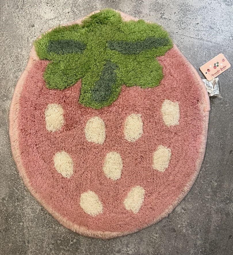 Mother Garden Wild Strawberry Mat 40x35cm Decorative Rug