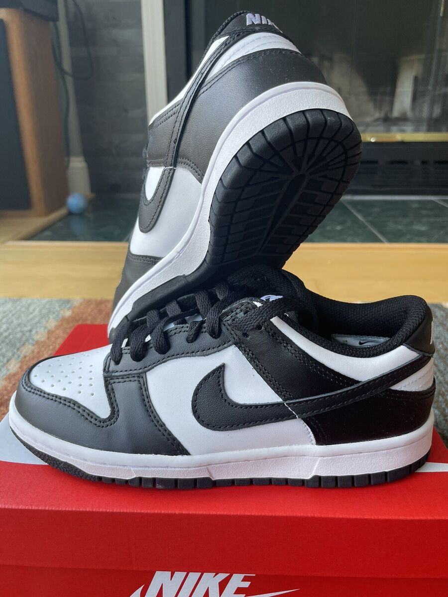 New Nike Dunk Low Panda (GS) Black/White Size 5Y / 6.5 Women New Nike Dunk Low Panda (GS) Black/White Size 5Y / 6.5 Women