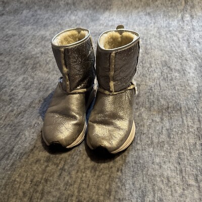 D.A.T.E Sneaker mit Vibram Sohle in Gr. 37