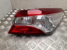 Feu arrière Toyota CAMRY