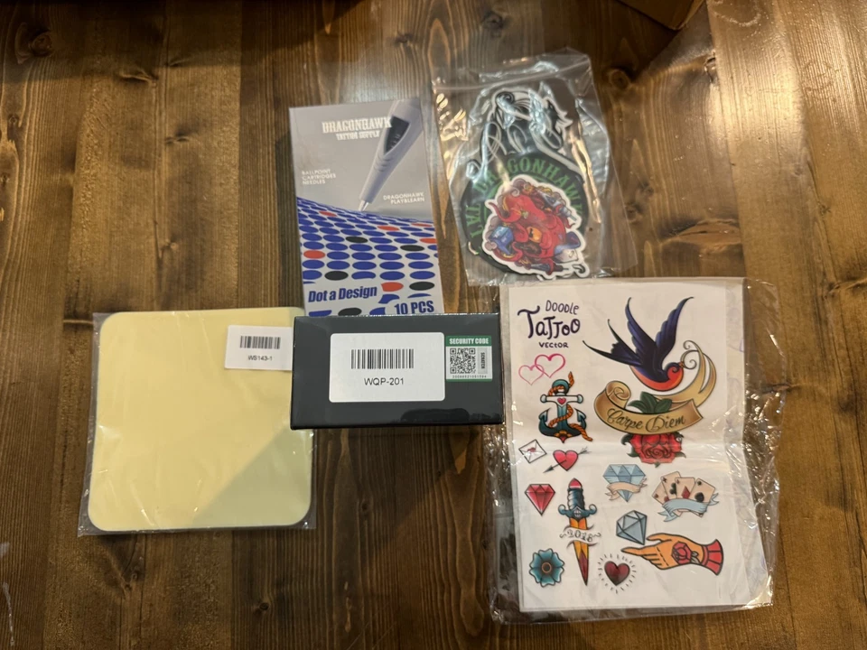 Dragonhawk Tatuaje Kit de inicio inalámbrico WQP-201 con piel de práctica, 10 agujas Foto 4 de 4