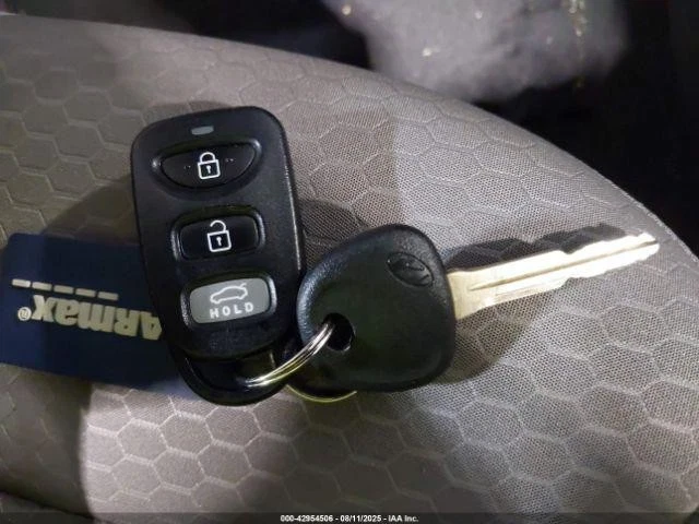 Used Front Left Door Assembly Front fits: 2020 Hyundai Elantra electric Sedan US Foto 3 de 4