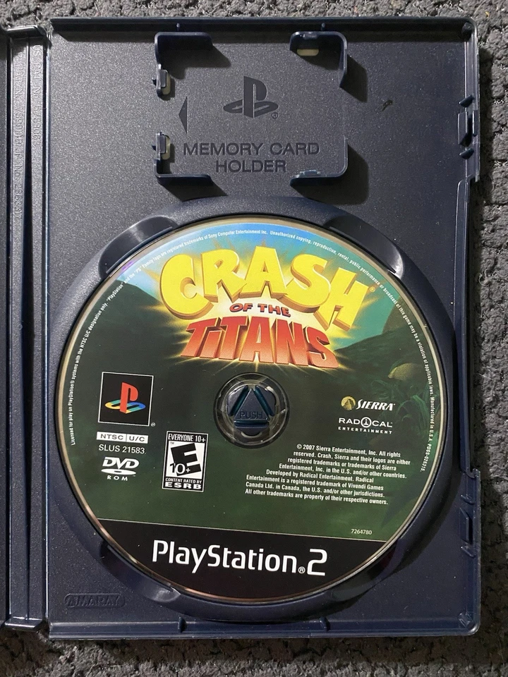 Crash of the Titans Sony PlayStation 2, 2007, sin manual Foto 3 de 3