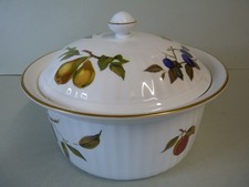 Royal Worcester Fine Oven China Evesham Pattern Large Round Casserole Dish