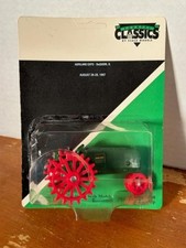 AGRILAND EXPO AUGUST 26-28,1997 OLIVER ROW CROP TRACTOR 1/64 MADE IN USA NIP