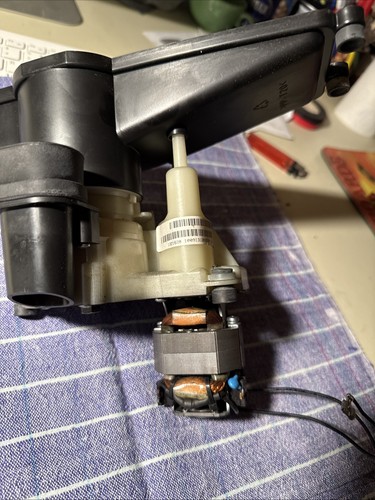 Mahlwerk Delonghi aus Prima Donna ESAM 6600 ausgebaut