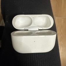 Genuine Apple Airpods Pro 1st Generation Charging Case ONLY A2190 Lightning