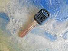 STRATTEC 690556 PONTIAC GRAND PRIX PK3M TRANSPONDER KEY BLANK 2000-2003