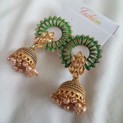 Schöne baumelnde verzierte Gold & Grün Ohrringe - Party Event Hochzeit Urlaub