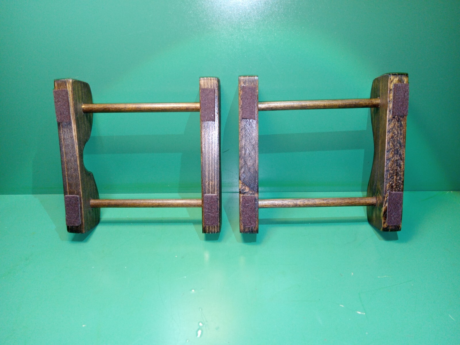 2) Cradle Duck Decoy Stands Jacobean 4 Round Bottom Decoys w/ Keel