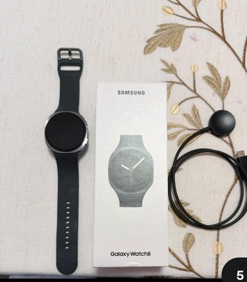 Samsung Galaxy Watch 8 44mm Neuwertig Rechnung + Garantie ( Bitte Tesäxt Lesen )