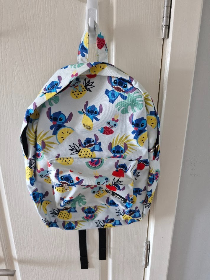 Mochila Loungefly Lilo and Stitch Mochila Piña Vacaciones Ambiente Disney