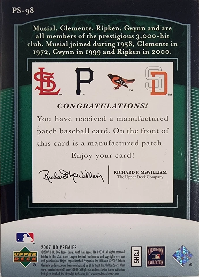 Parche UD Premier 2007 Honoring Musial, Clemente, Ripken, Gwynn 3000 éxitos 30/35 Foto 2 de 2