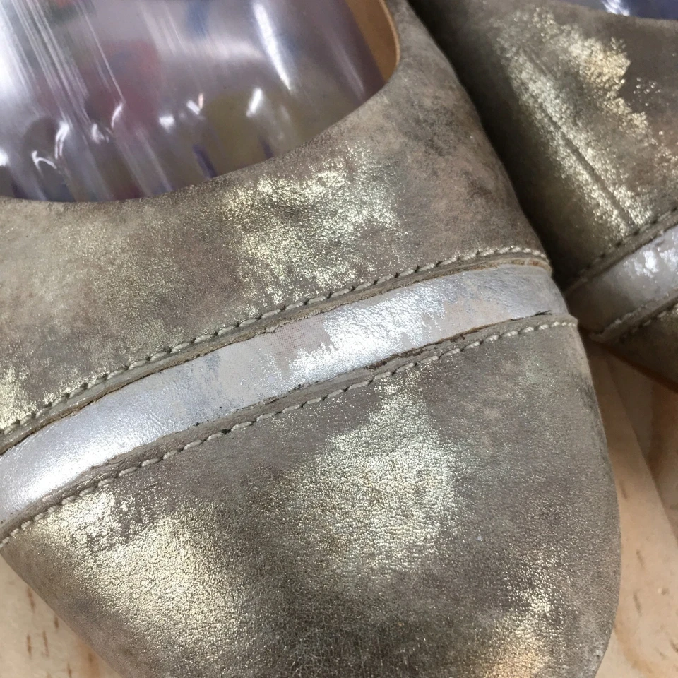 Zapatos planos de ballet Born para mujer 11 cuero floral dorado informales sin cordones cómodos Foto 4 de 4