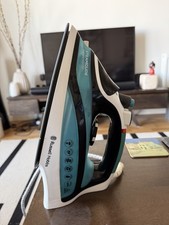 Russel Hobbs Steamglide Pro 21370 Steam Iron - Teal