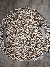 Chico's Long Sleeve Leopard Animal print Button down shirt Tunic 0 Small Blouse