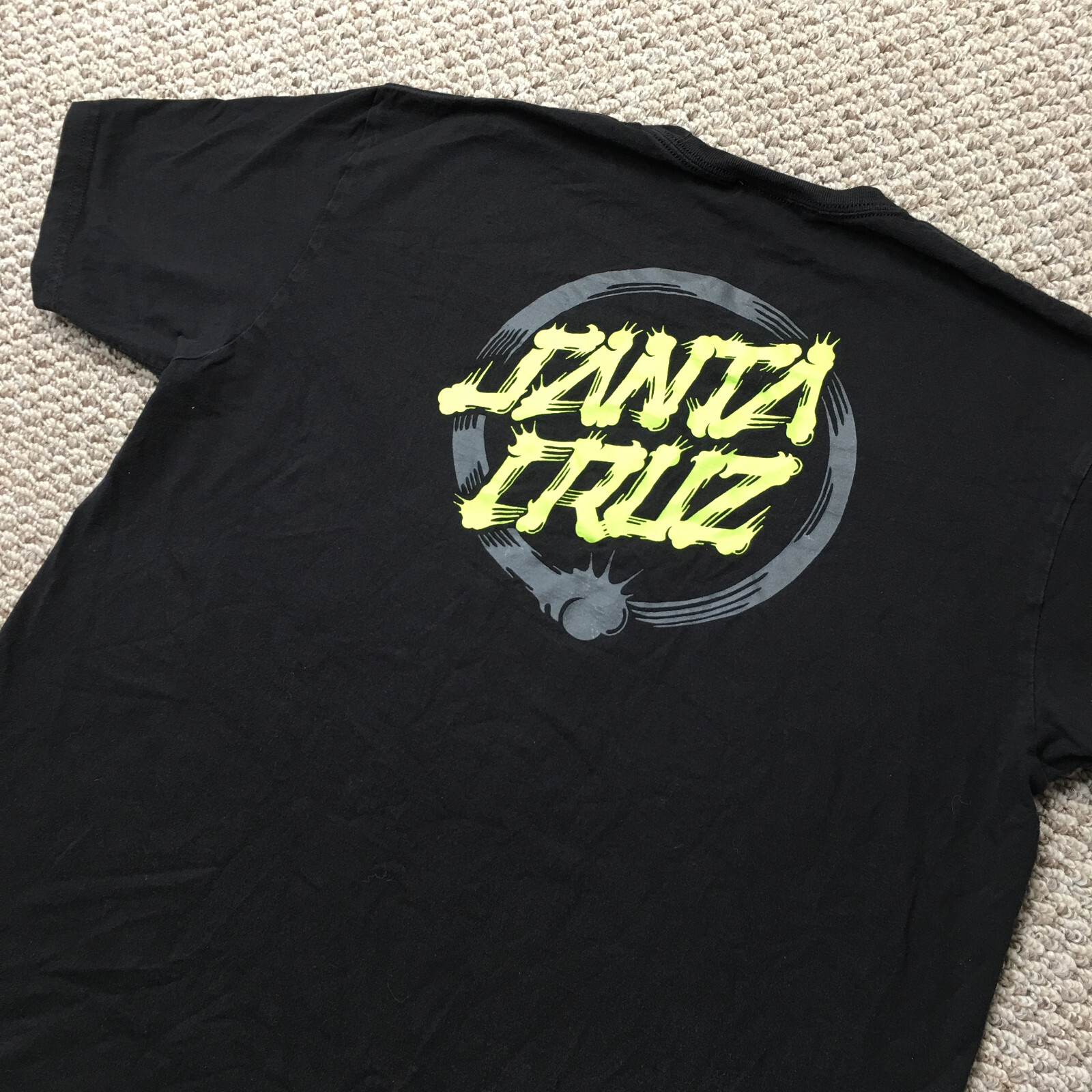 Santa Cruz T-shirt Men’s Size XL Black Double Sided Graphic Graffiti Dot Tagging