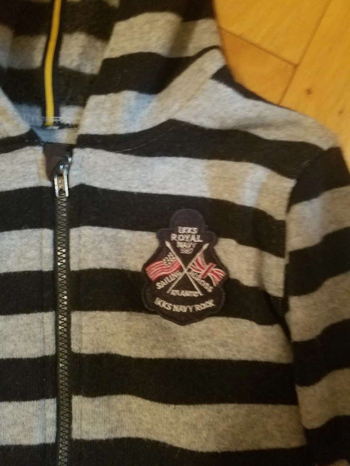 EUC girls IKKS striped hooded sweatshirt size 10 years, wool blend - Image 2 of 4