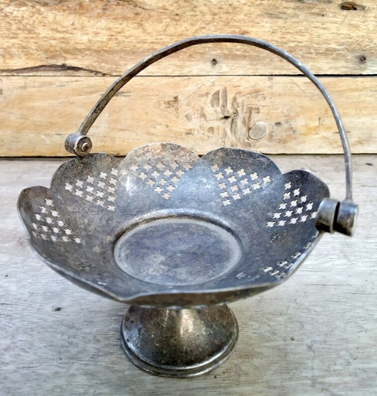 Cesta vintage hecha en plata templo ritual floral corte Jali hecha en Inglaterra Foto 3 de 4