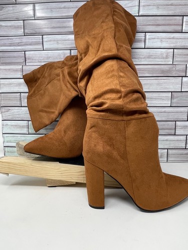 Woman's Knee High Faux Suede Brown 