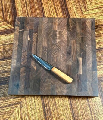 Walnut Cutting Board - Handmade - 14'' x 14'' x 1.75'' - Custom Knife Included