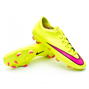 nike hypervenom volt