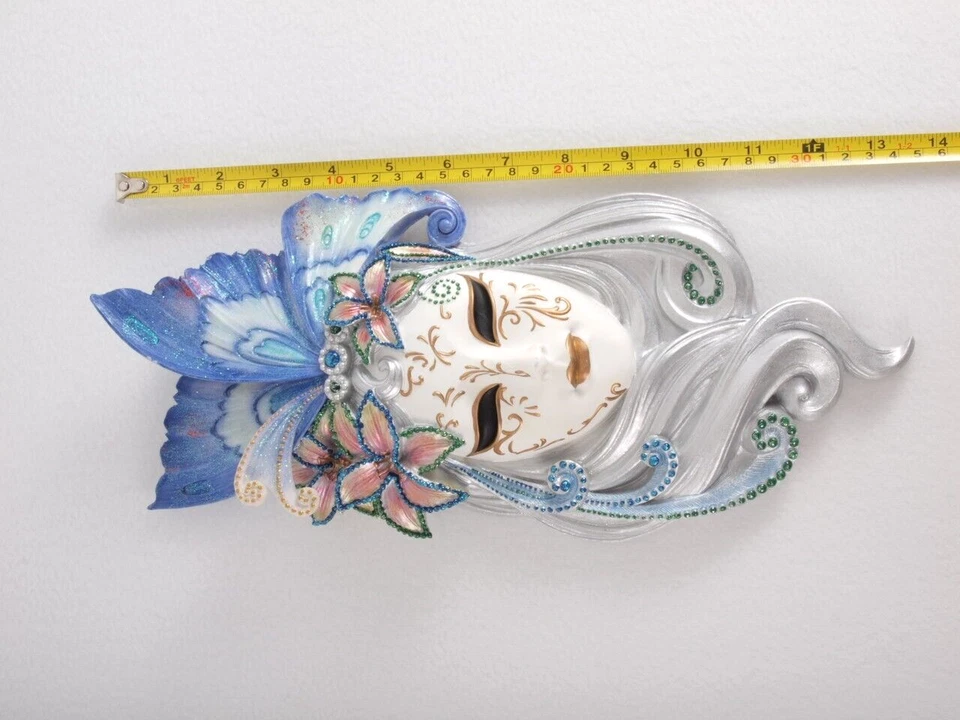 Veronese Carnival Mardi Gras Mask Butterfly Cast Resin Decorative Wall Hanging - Image 4 of 4