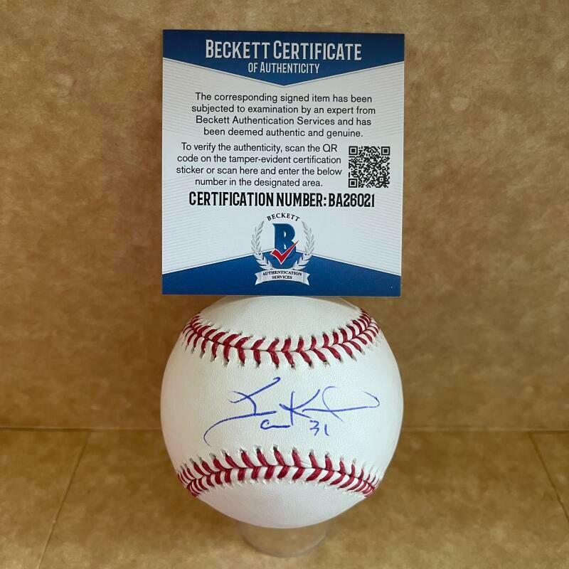 IAN KENNEDY YANKEES/RANGERS SIGNED AUTO M.L. BASEBALL