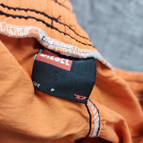 Diesel Men’s Orange & Navy Floral-Panel Swim Trunks Boardshorts – Size F - Picture 7 of 10