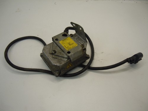 VW Bora 1J Mk4 ns Xenon-Scheinwerfer-Steuergerät links 4D0907474