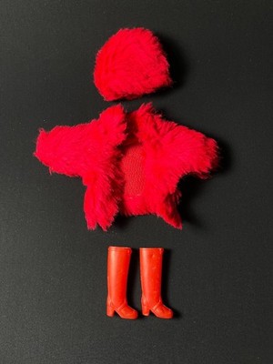 Vintage Mary Quant Daisy Teddy Set rot Hut Mantel Stiefel Kunst Spaß Fell passt 9'' Puppe