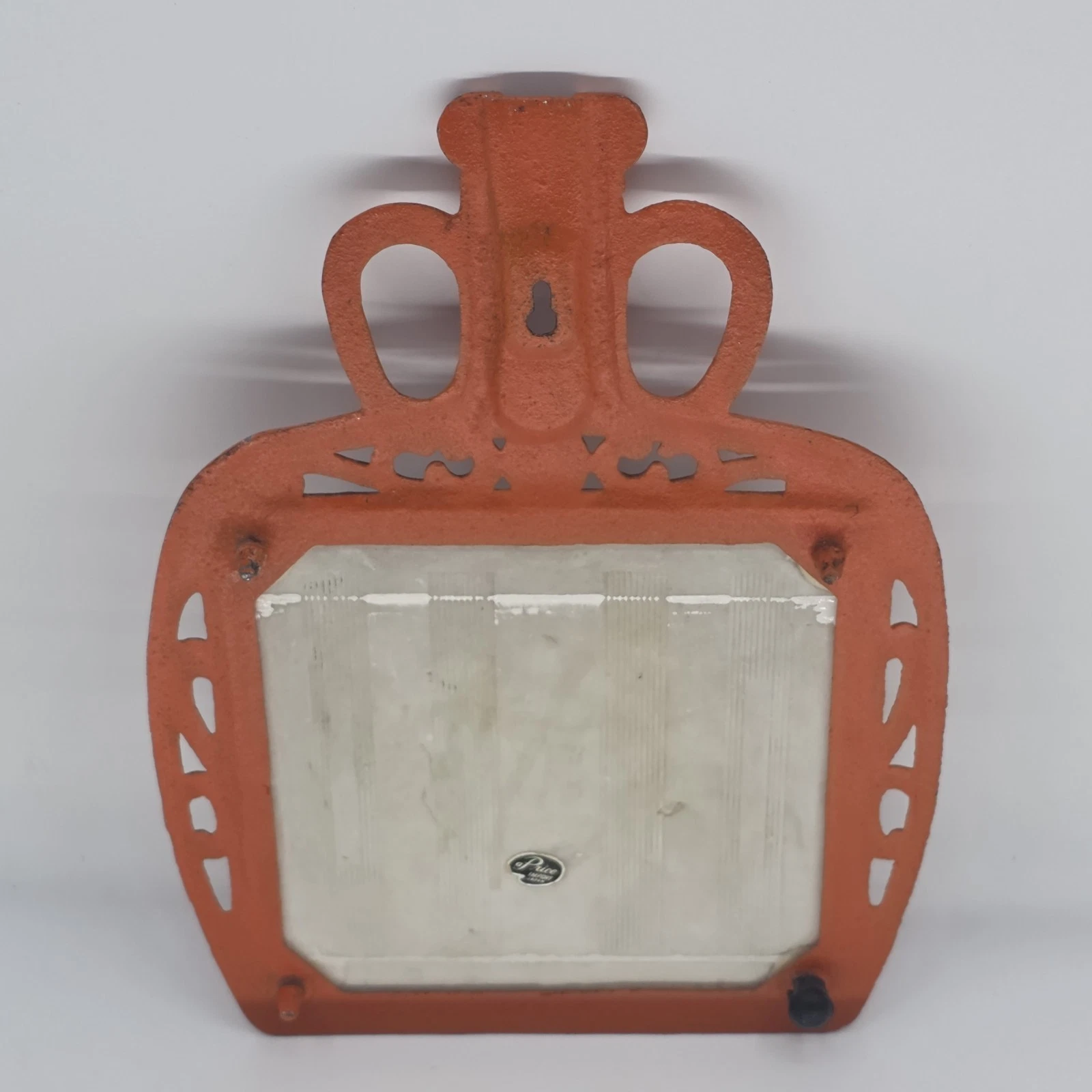 Vintage Apco Japan Trivet Robinswood Cotswold Beer Advertisement Cast Iron Decor image 4