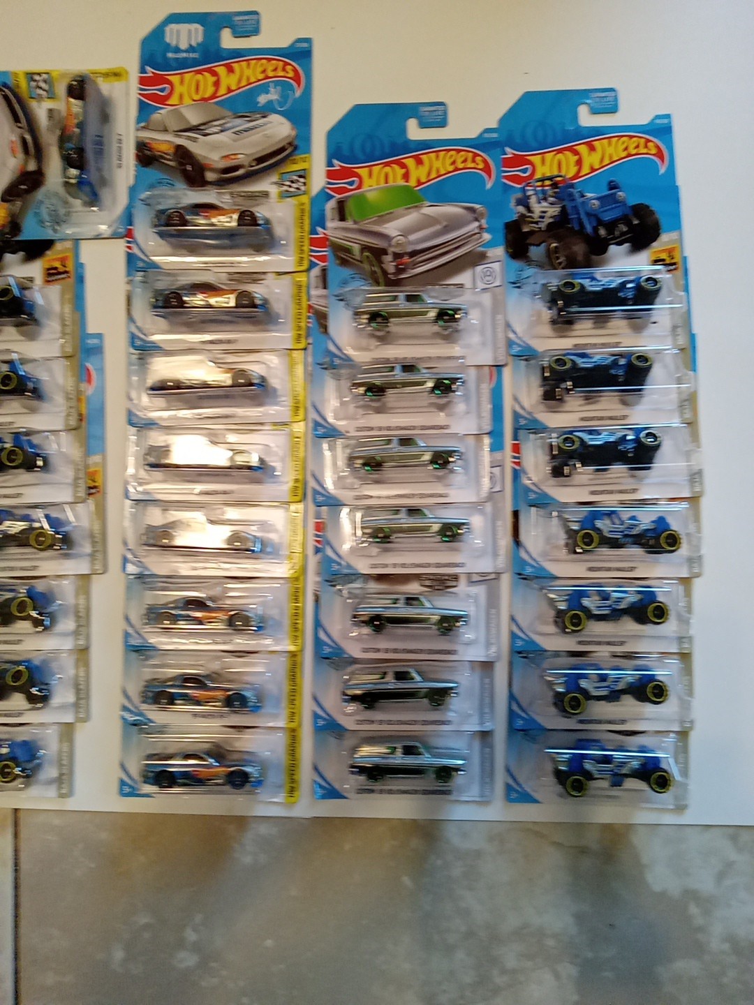 Picture 3 of 8
