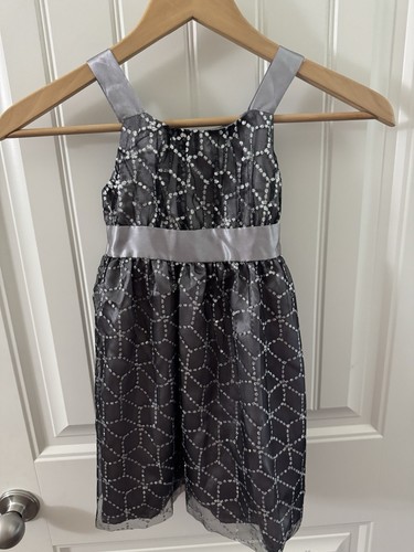 George Brand, Girl’s Size 5 Fancy Sparkly Gray And Black Formal Dress W/ Jacket - Picture 5 of 6