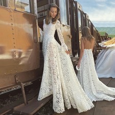 Romantic Lace Wedding Dress with High Neck Long Sleeved Decal A-line Bridal Gown