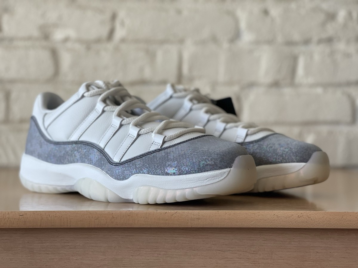 Nike Air Jordan XI 11 Retro Low CNY Snake Black White HQ7000-001