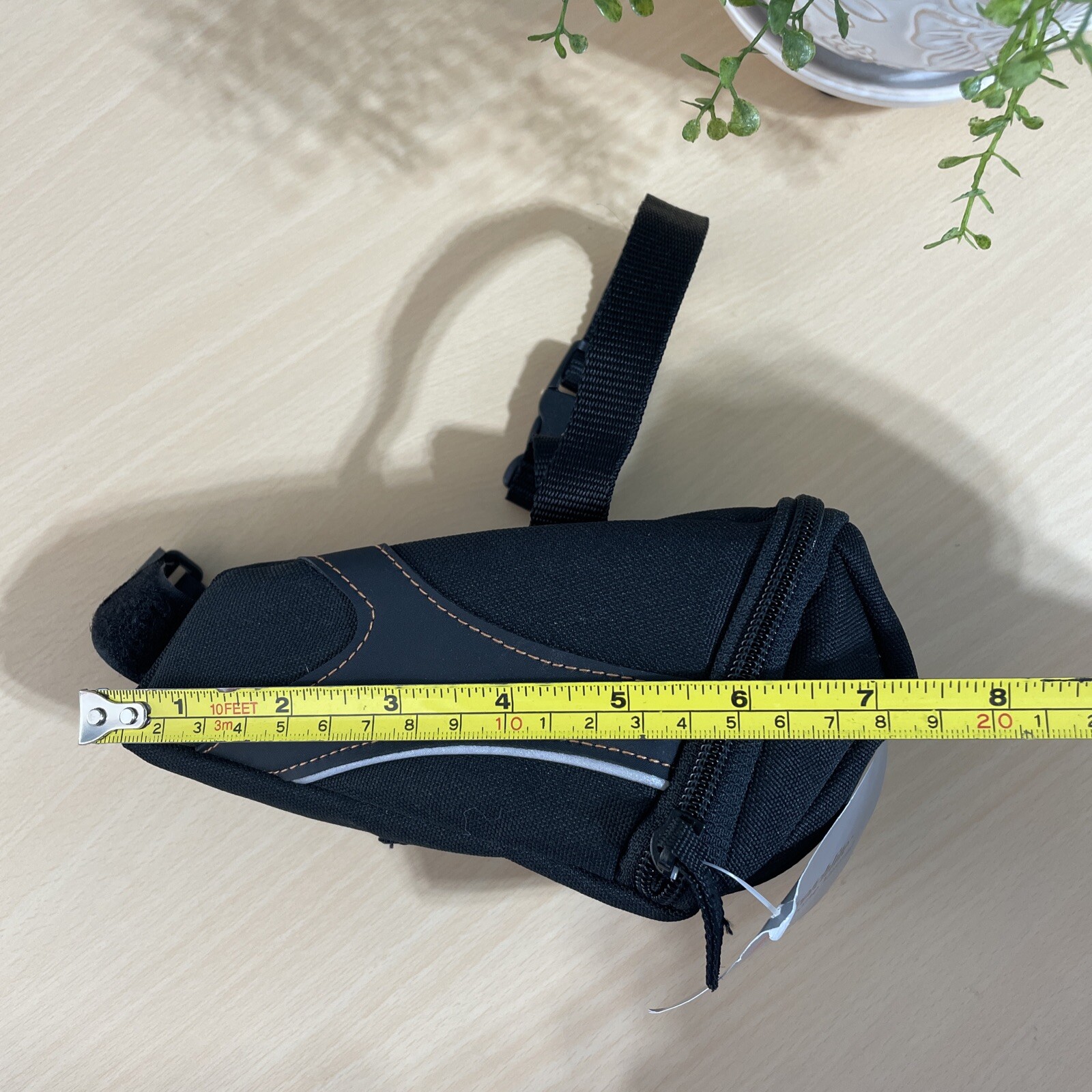 BV Bike Sz M Saddle Bag Rear Nylon Under Seat WaterResistant Storage