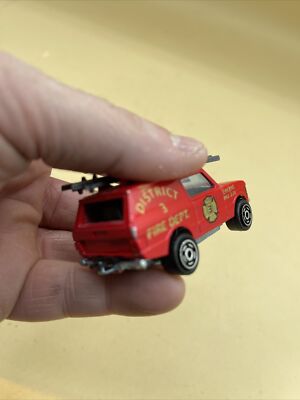 MAJORETTE 200 SERIES No 246 Range Rover Rescue Team Feuerwehr District 3 EUR 1,00 - DE