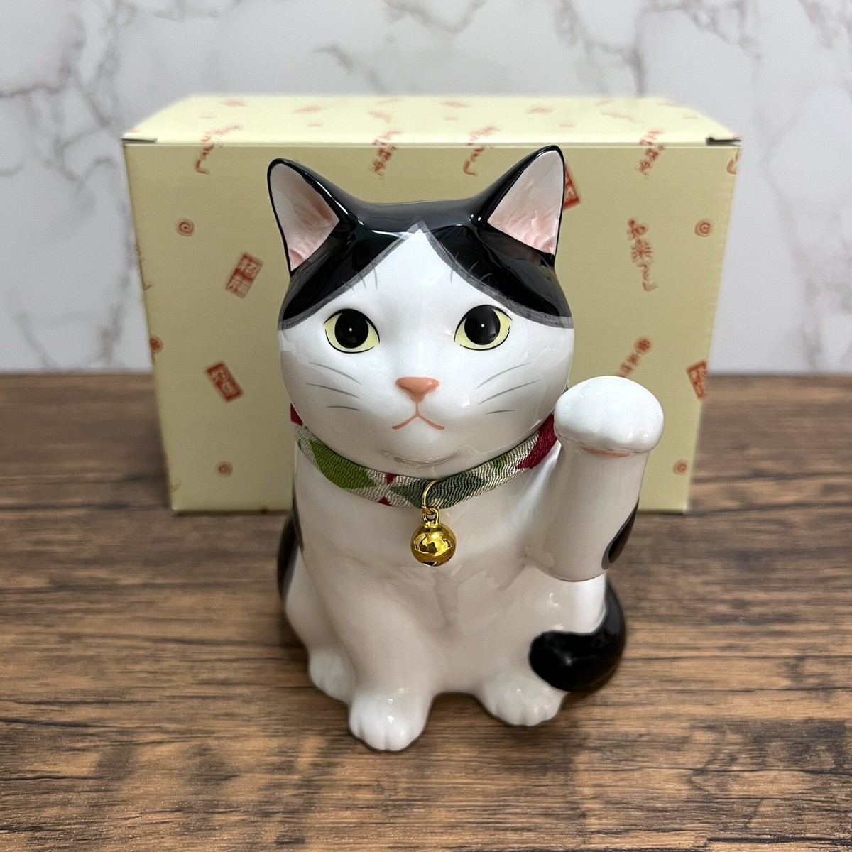 Maneki Neko Beckoning Lucky Cat Yakushigama Pottery Tuxedo