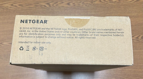 Netgear GS408EPP-100NES 8-Port Easy Mount Gigabit Ethernet PoE+ Smart Managed - Picture 3 of 6