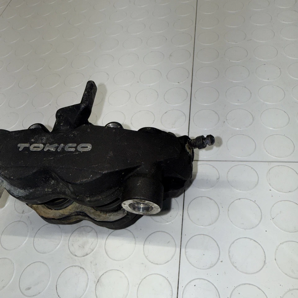 Suzuki GSXR 1000 2007 2008 K7 K8 Front right side brake caliper OEM - Image 3 of 4