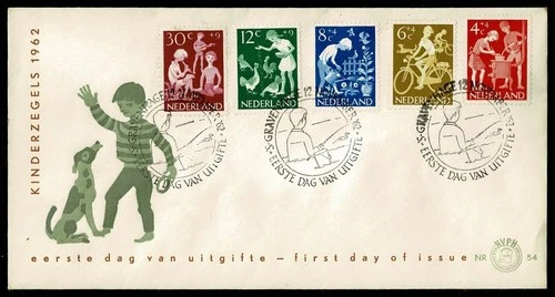 SG05C NETHERLANDS 1962 FDC Child charity - leisure time child play NVPH E54