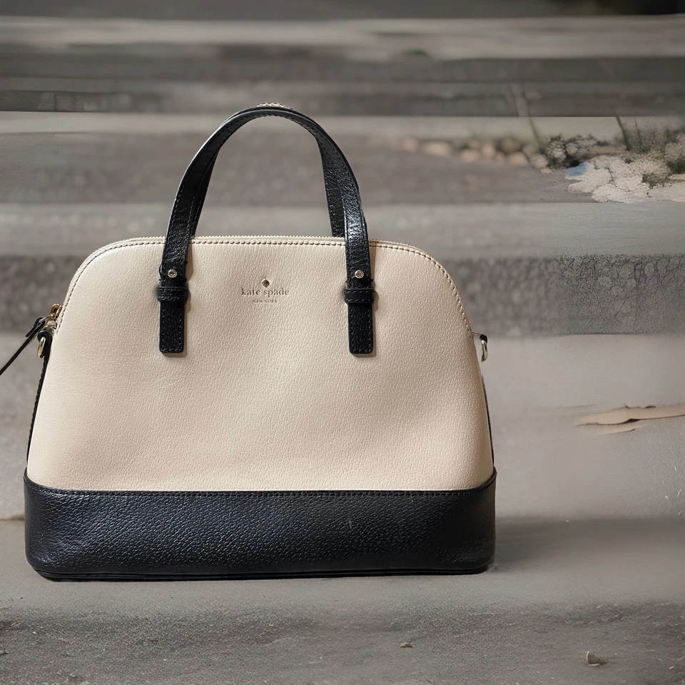 Bolsa tiracolo Kate Spade Grand Street Rachelle bege seixo couro preto - Imagem 3 de 4