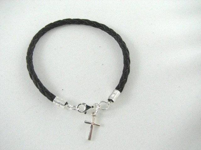 Hanging cross bracelet online